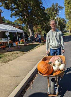 Fill a wagon or wheelbarrow with a huge variety of pumpkins