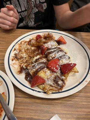 New Cinnamon Bun Crepes