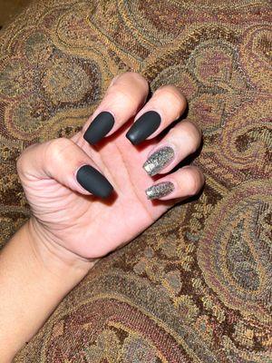 Black matte and glitter gel