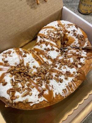 Sea salt caramel kringle