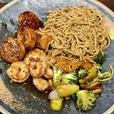 Hibachi shrimp, scallops, and noodles