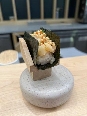 Hotate temaki