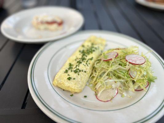 Mushroom omelet and jam scone.