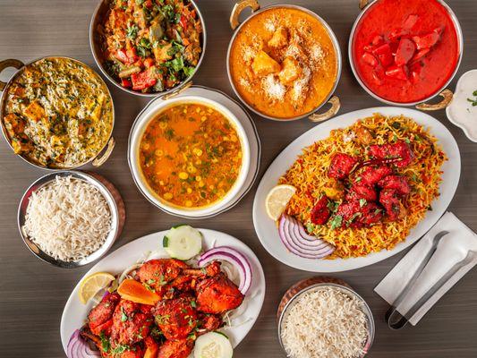 Curry Junction offerings..
Veg curry, Chicken tikka masala,Makhani chicken, Chicken Tandoori, Sweet corn soup and many more