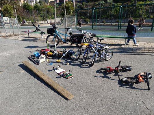 A group bike workshop unpacked