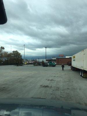 Back lot ,lots of parking for trucks and cars