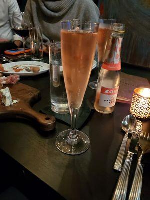 Sparkling rose