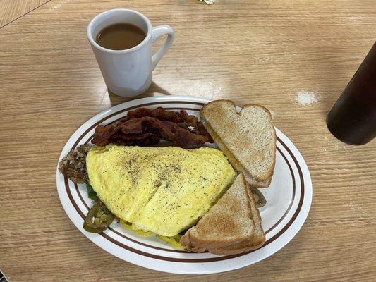 Loaded Omelet at Traditions