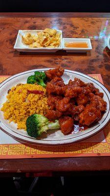 General Tsos chicken combo