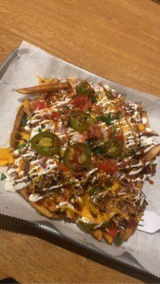 Loaded pulled pork fries