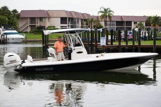 2015  27' Shearwater Twin 200 Four-strokes