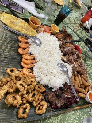 Kamayan platter for 8