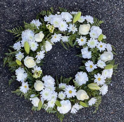 Sm Sympathy Wreath