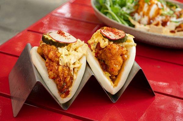 HOT CHICKEN BAO BUNS