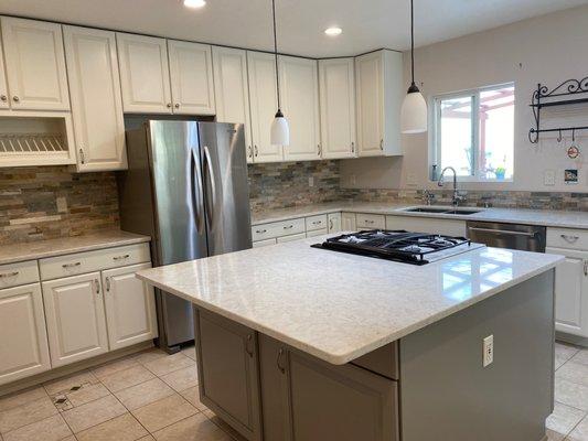 Great job painting our old golden oak cabinets. Totally transformed and updated our kitchen.