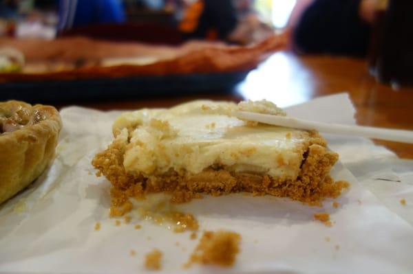 Bourbon Banana Pudding Pie