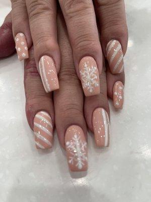 Amazing Nails Lounge 951-653-7833