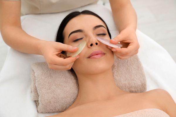 Revitalizing beauty: Embracing the glow with a soothing Gua Sha facial treatment
 cosmetic acupuncture