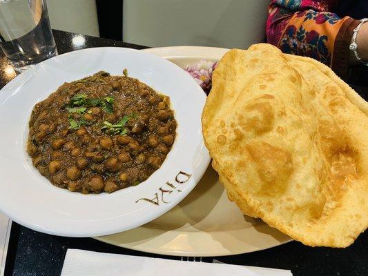 Chhole Bhature