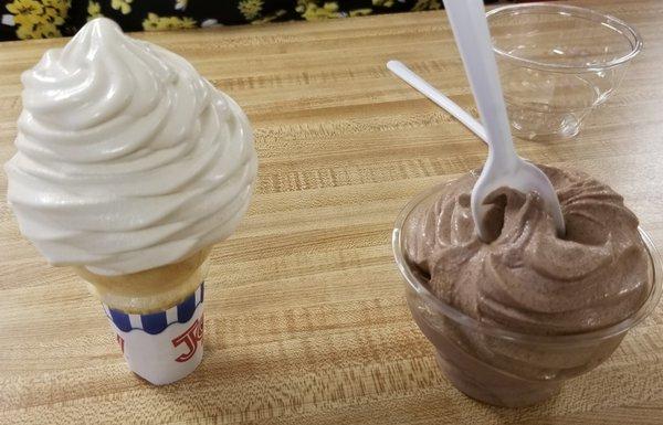 Peanut Butter and Chocolate Soft Serve - Yummy!