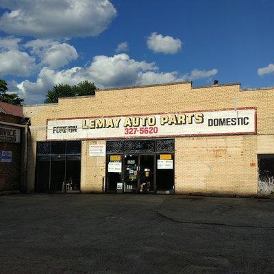 Old Site: The Iconic Chicago Auto Parts Shop