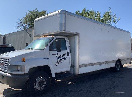 26 ft Box Truck