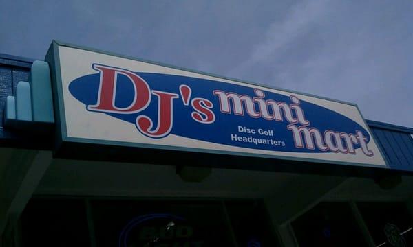 Dj's Mini Mart