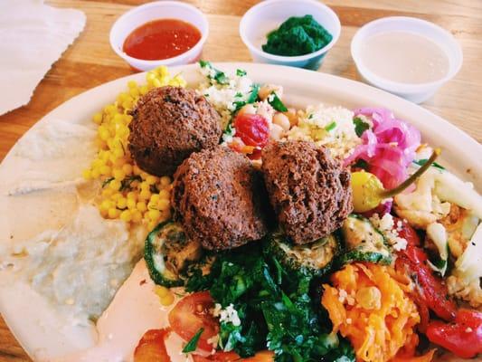 Falafel plate, digging in!