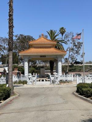 Chinese Cemetery