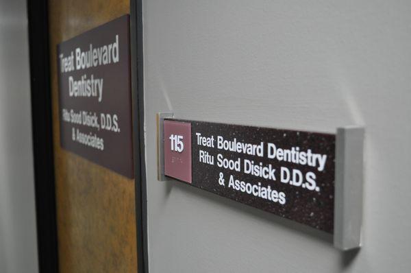 Treat Boulevard Dentistry, Best Family Dentist in Walnut Creek, Ritu Sood Disick DDS, Accepting New Patients,  www.treatdentistry.com