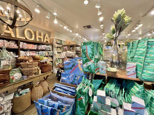 Lots of Hawaii-themed home decor and souvenirs!