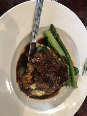 Short ribs over garlic mashed potatoes