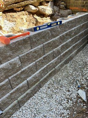 Retaining wall