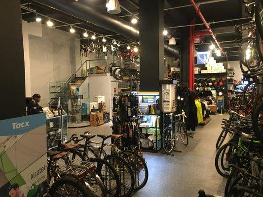 Echelon Cycles, 151 West 19th Street, New York, NY 10011