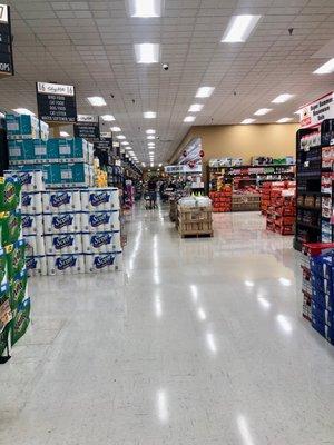 ShopRite Montgomery NY. Older, fairly clean store.