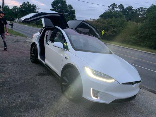 Tesla x