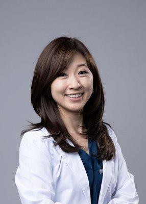 Dr. Anna Ogata