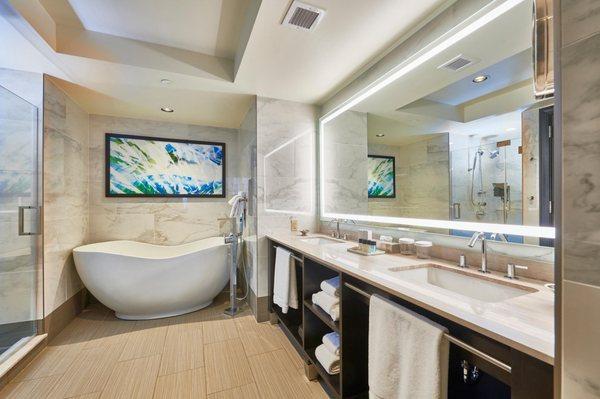 King Suite Bathroom