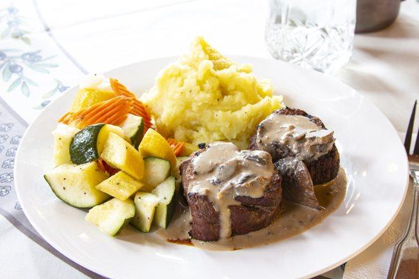 Beef Medallions with gravy