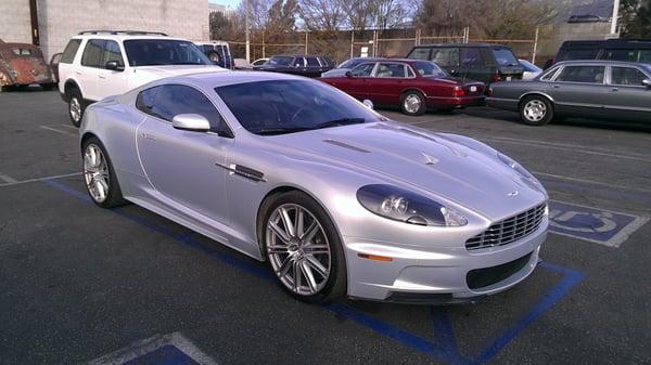 Aston Martin DBS