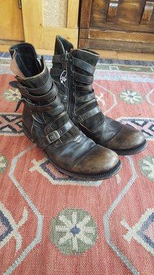 Handmade Italian leather boots--a great find!