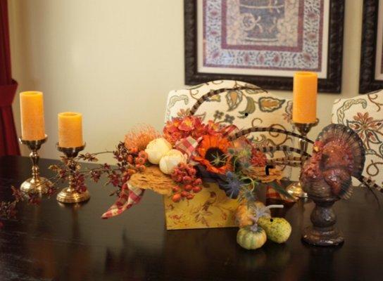 Thanksgiving arrangements from your local Richmond Hill, Savannah flower delivery , Flowers by Rose. Call us at 912-756-7767 today!