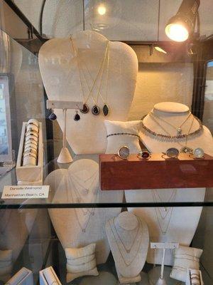 Unique handmade jewelry made by domestic and international artists are sold and displayed