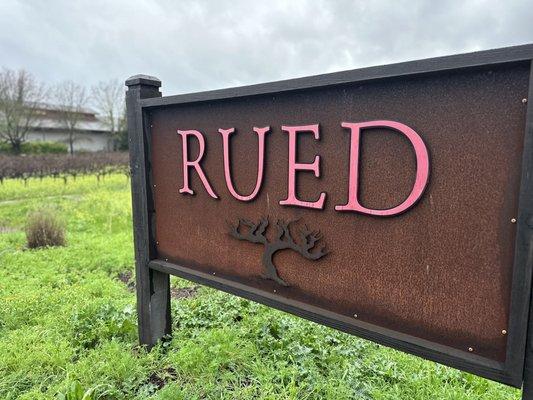 Rued sign