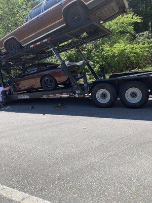 Mazda Rx7 FD 3s getting loaded up