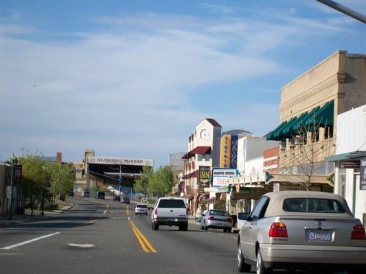 Serving Lincoln... We specialize in onetime clean-Ups. Rentals, Garage, Property Sales, Junk, Trash, Furniture, Appliances.