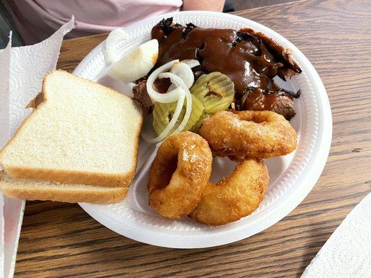 Sliced Brisket & Onion Rings