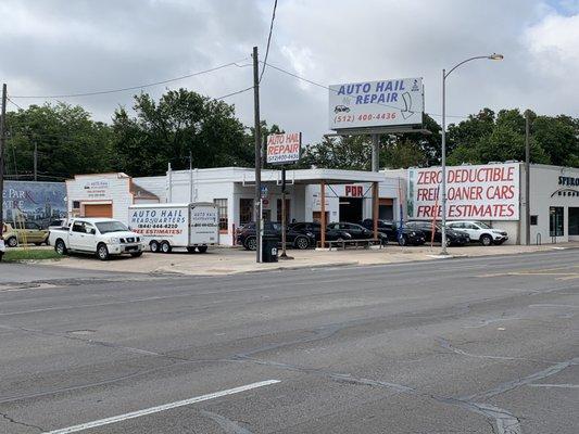 AUTO HAIL HEADQUARTERS