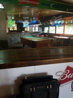 They have A pool table.