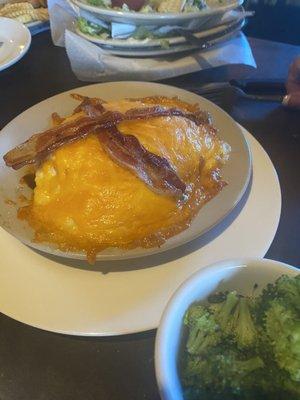 Hot Brown  w steamed broccoli